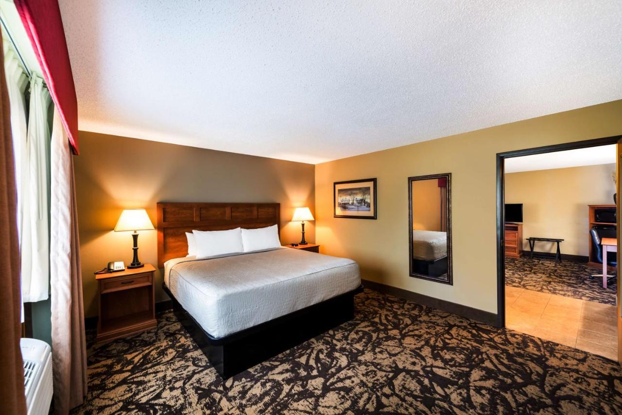 Best Western Derby Inn Eagle River Exterior foto