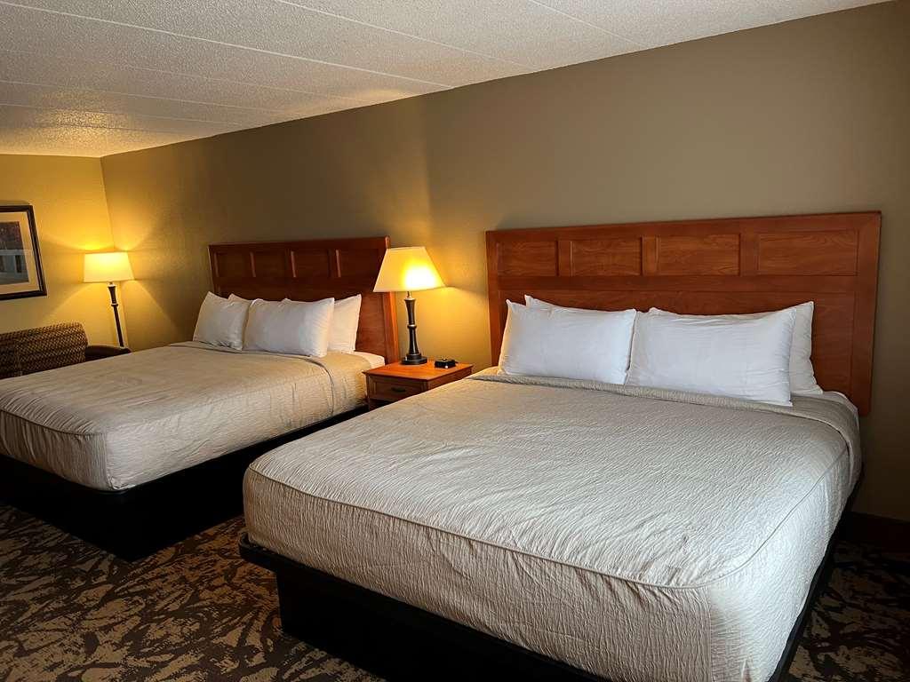 Best Western Derby Inn Eagle River Habitación foto
